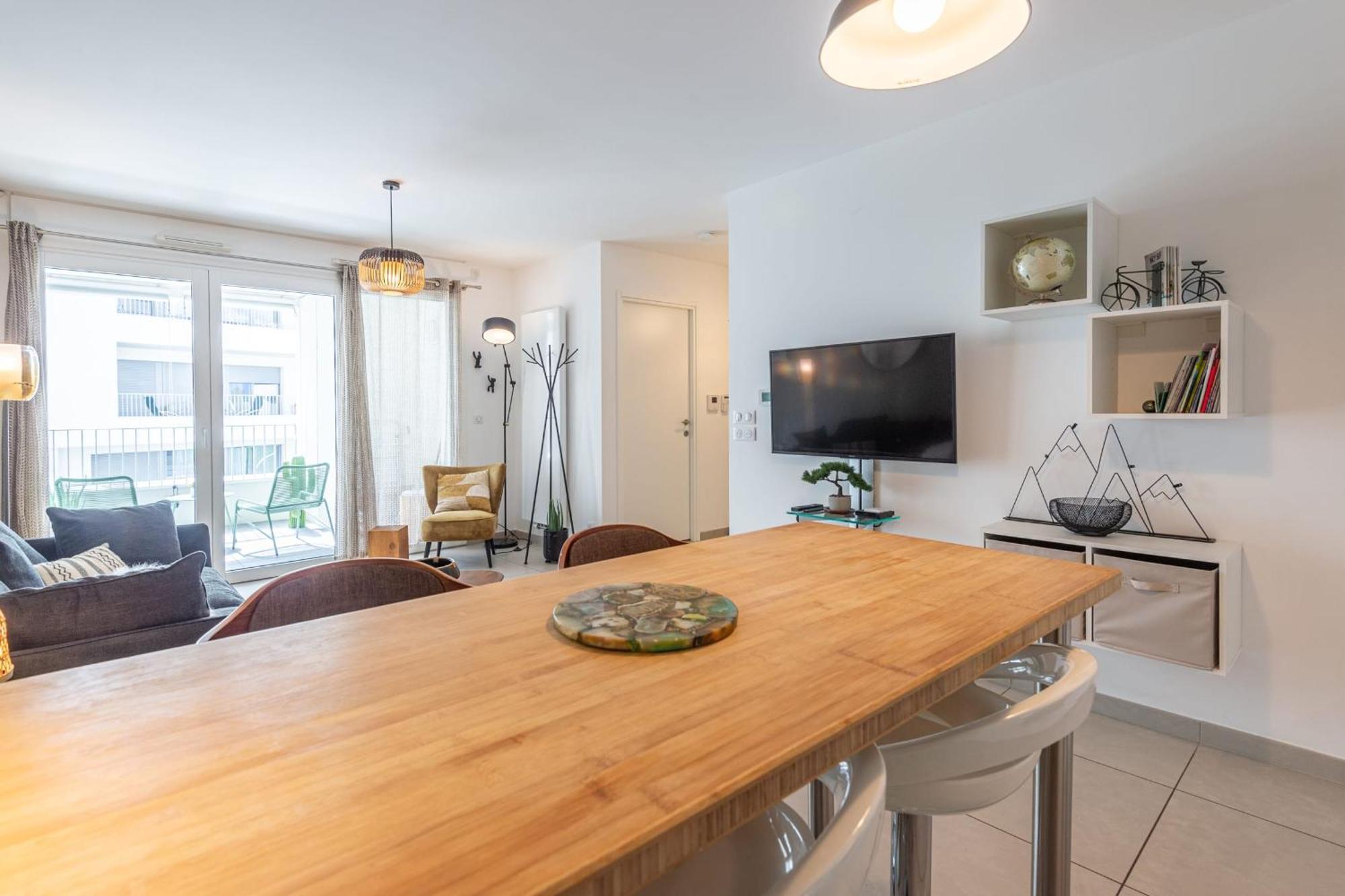 L'interprete 405 4 - With Terrace Apartment *